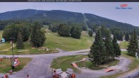 Archiv Foto Webcam Blick auf die Talstation des Mont Sainte Anne 16:00