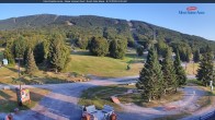 Archiv Foto Webcam Blick auf die Talstation des Mont Sainte Anne 01:00