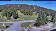 Archiv Foto Webcam Blick auf die Talstation des Mont Sainte Anne 10:00