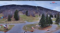 Archiv Foto Webcam Blick auf die Talstation des Mont Sainte Anne 14:00