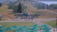 Archived image Webcam Grand Targhee Resort: Base Station Dreamcatcher 09:00