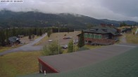 Archived image Webcam Bridger Bowl Base Area 09:00