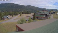 Archived image Webcam Bridger Bowl Base Area 13:00