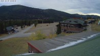 Archived image Webcam Bridger Bowl Base Area 09:00