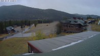 Archived image Webcam Bridger Bowl Base Area 11:00