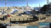 Archived image Webcam Base Station Stilfserjoch 15:00