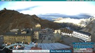 Archived image Webcam Albergo Quarto Pirovano, Passo Stelvio 17:00