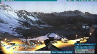 Archived image Webcam Passo Stelvio, Valle del Braulio 06:00