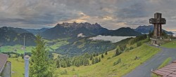 Archiv Foto Webcam Pillersee: Jakobskreuz Bergstation Buchensteinwand 05:00