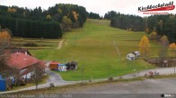 Archived image Webcam Lift and run at the ski resort Schidorf Kirchbach 15:00