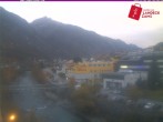 Archived image Webcam River Inn in the city of Landeck 06:00