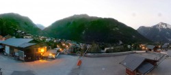 Archiv Foto Webcam Champagny - Mt de la Guerre 05:00
