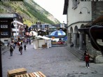 Archiv Foto Webcam Zermatt Kirchplatz 11:00