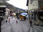 Archiv Foto Webcam Zermatt Kirchplatz 07:00