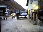 Archiv Foto Webcam Zermatt Kirchplatz 06:00