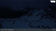 Archiv Foto Webcam Davos: Parsenn Weissfluhjoch (Blick Dorftäli) 05:00