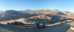 Archived image Webcam Rocher de Bellevarde in Val d&#39;Isère 07:00