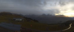 Archived image Webcam Kaeserstatt Roundshot Meiringen Hasliberg 17:00