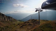 Archived image Webcam Leukerbad, Schwalbennest chairlift 17:00