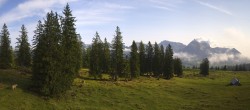 Archiv Foto Webcam Alp Sellamatt - Zinggen Pub 07:00