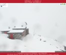 Archived image Webcam Primolo - Rifugio del Grande Camerini 11:00