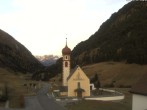 Archiv Foto Webcam Vent - Blick zur Kirche und den Stubaier Alpen 15:00