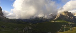 Archiv Foto Webcam Col Rodella Panorama 17:00