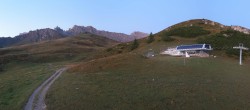 Archived image Webcam Alpe di Siusi: Goldknopf 05:00