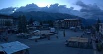 Archiv Foto Webcam Place d&#39;Auron 05:00