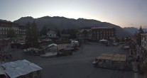 Archived image Webcam Alpes Maritimes - Place d&#39;Auron 05:00