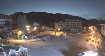 Archiv Foto Webcam Place d&#39;Auron 05:00