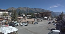 Archived image Webcam Alpes Maritimes - Place d&#39;Auron 11:00