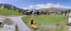 Archiv Foto Webcam La Plagne - Talstation Sessellift Montchavin 13:00