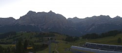 Archiv Foto Webcam Alta Badia: Ausblick von der Bioch Hütte 05:00