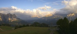 Archiv Foto Webcam Buffaure, Pozza die Fassa 06:00