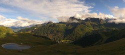 Archiv Foto Webcam Arabba Bec de Roces Hütte 17:00