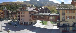 Archived image Webcam Les Arcs - Village Arc 1950 11:00