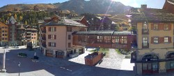 Archived image Webcam Les Arcs - Village Arc 1950 11:00