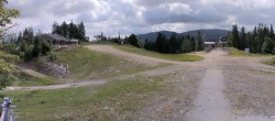 Archived image Webcam Les Tuffes - View at slopes 09:00