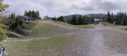 Archived image Webcam Les Tuffes - View at slopes 10:00