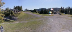 Archived image Webcam Les Tuffes - View at slopes 09:00