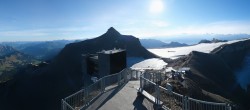 Archiv Foto Webcam Peak Walk Hängebrücke Glacier 3000 08:00