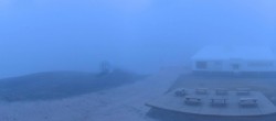 Archived image Webcam Les Deux Alpes (top station chairlift Glacier) 05:00