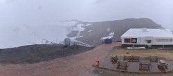Archived image Webcam Les Deux Alpes (top station chairlift Glacier) 13:00