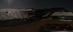 Archived image Webcam Les Deux Alpes (top station chairlift Glacier) 03:00