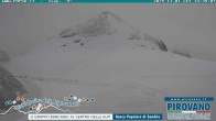 Archiv Foto Webcam Stilfserjoch: Blick auf die Gletscherpisten 13:00