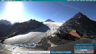 Archiv Foto Webcam Trincerone: Blick auf den Gletscher am Stilfser Joch 08:00