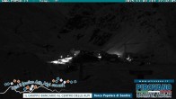 Archived image Webcam Stilfserjoch Base Station 21:00