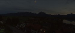 Archiv Foto Webcam Hopfensee - Blick Richtung Skigebiet Reutte-Hahnenkamm 19:00