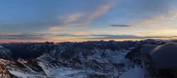 Archiv Foto Webcam Kaffeehaus am Pitztaler Gletscher 06:00